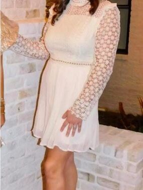 Lace Sleeve White Mini Dress - Elegant Women's Dress